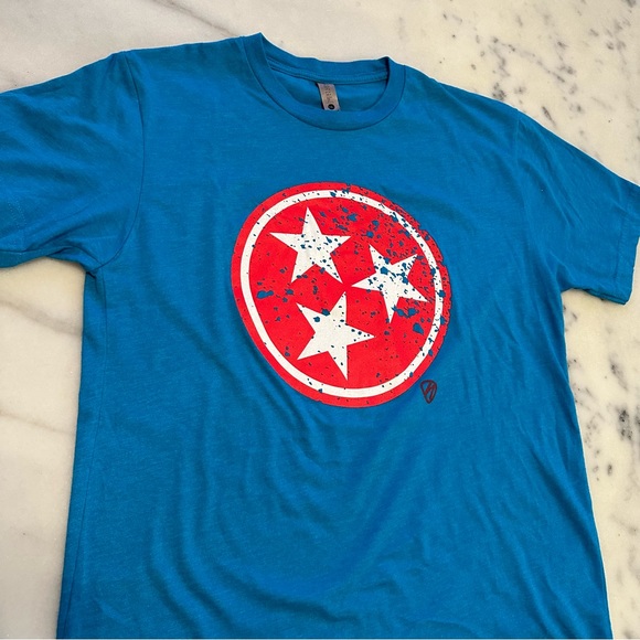 Tennessee State Flag T-Shirt Blue and Red Next Level Apparel Size Small - Picture 1 of 12